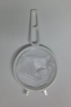 Colador Plástico Malla Fina 12 cm